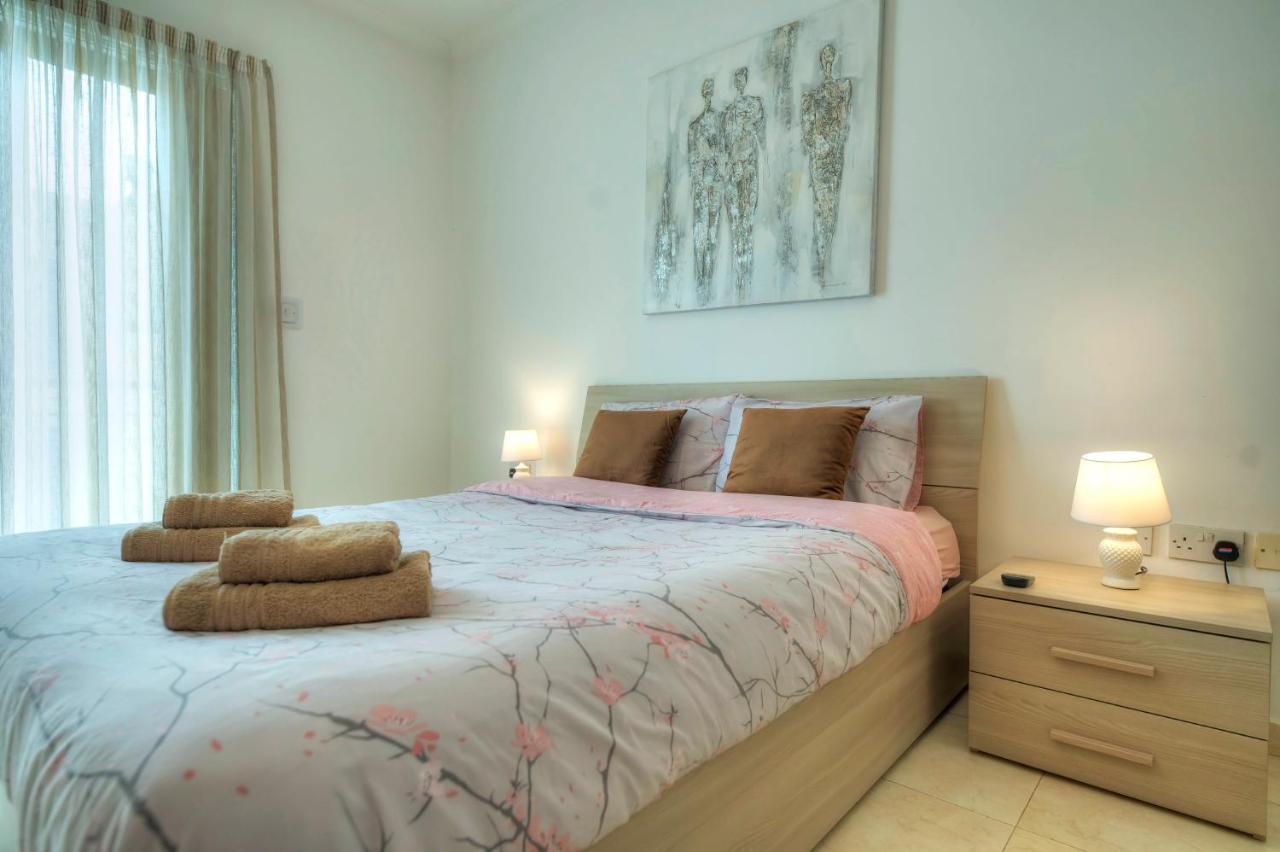 Modern 3Br Stylish & Spacious Apartment - Close To Sliema Promenade Gzira Exterior photo